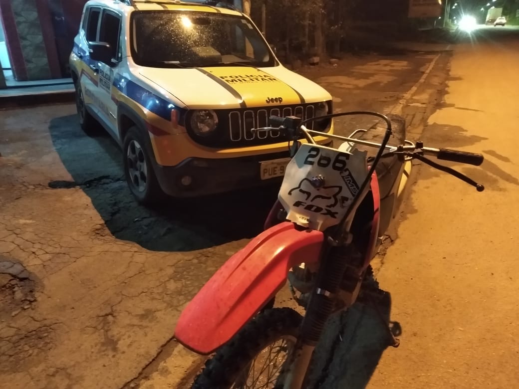 Polícia Rodoviária recupera motocicleta roubada durante operação no Barreiro
