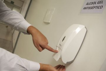 Risco de queimaduras: Bombeiros alertam para os perigos do álcool em gel