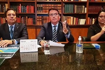 Bolsonaro espera retomada de atividades no país em até quatro meses