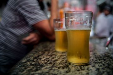 Chamado de “tirano”, Kalil afirma que cumprirá decisão judicial de reabertura de bares e restaurantes