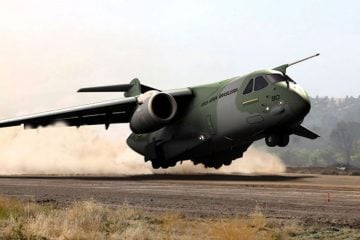 Boeing desiste de parceria com a Embraer