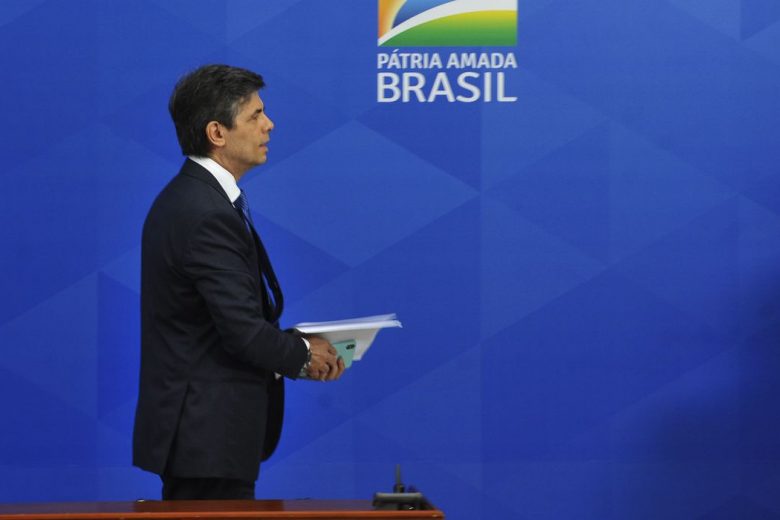 Nelson Teich deixa Ministério da Saúde