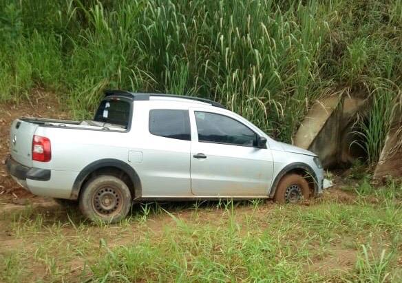 Polícia Militar de Itabira recupera Saveiro roubada