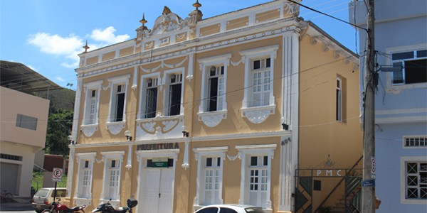 Prefeita no interior de Minas renuncia ao cargo em meio à pandemia