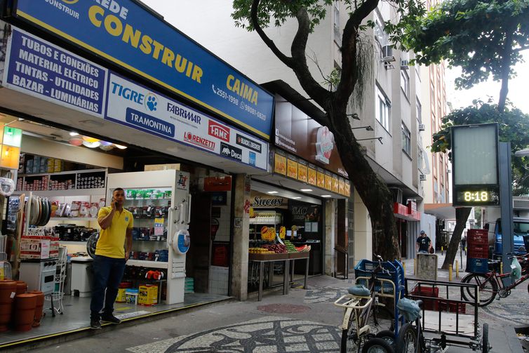 Expectativa de inflação dos brasileiros retorna a mínimo histórico