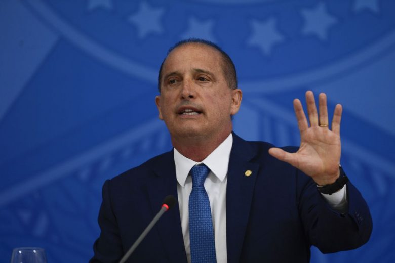 Mais de 46,2 milhões de pessoas já receberam o auxílio emergencial