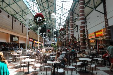 No aniversário da cidade, Ipatinga reabre shopping, comércio e bares