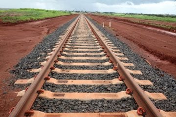 Governadores cobram mais investimentos em ferrovias de ES e MG