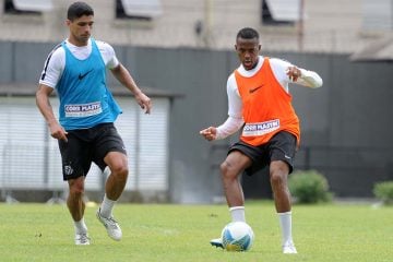 Renato diz que Robinho é bem-vindo no Santos e aprova retorno do atacante: “É a casa dele”