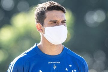 Jean valoriza recomeço ‘do zero’ e exalta reencontro com Enderson no Cruzeiro: ‘Paizão’