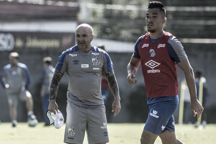 Uribe diz que relação com Sampaoli ficou ‘falida’ no Santos