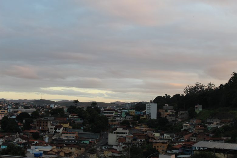 Confira a previsão do tempo para esta sexta-feira (22)