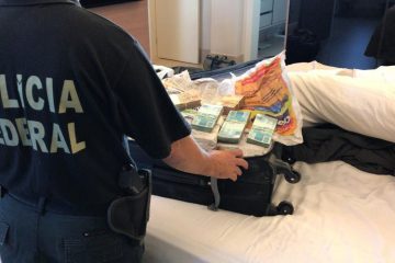 Polícia Federal prende estelionatários que tentavam sacar auxílio emergencial