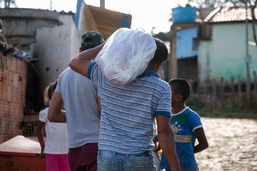 Ajuda: Prefeitura apresenta proposta do cartão Cesta Alimentação em Monlevade