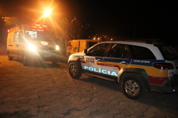 Homem é levado para a “sala vermelha” após ser baleado em Itabira