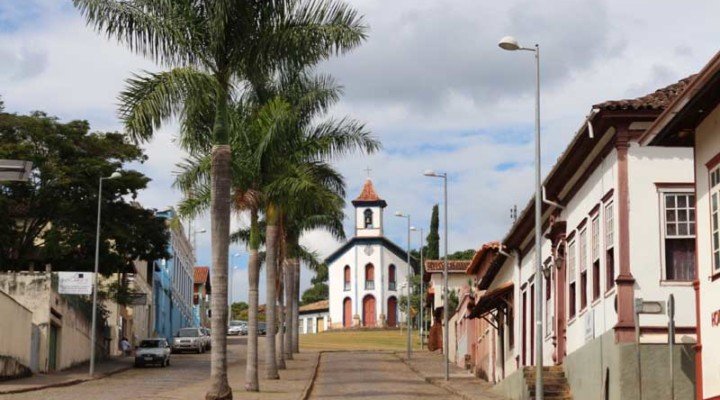 Ministério Público instaura inquérito para apurar falta de água recorrente em Santa Bárbara