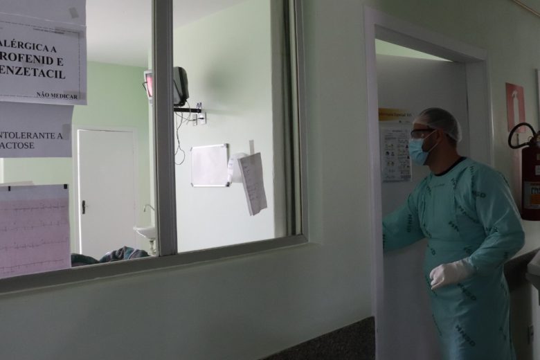 Paciente de Caeté luta há quase 10 dias contra o coronavírus no HNSD