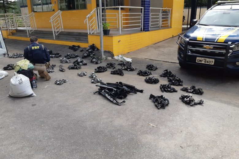 PRF apreende R$100 mil em mercadoria furtada em trecho da 381 em Monlevade