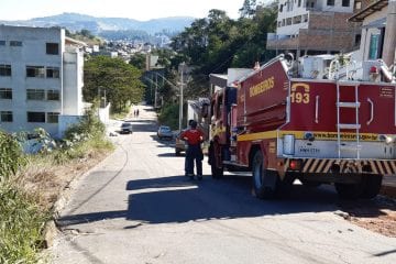 Bombeiros são acionados devido princípio de incêndio em residência no São Francisco