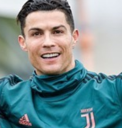 Cristiano Ronaldo volta ao CT da Juventus após período de quarentena