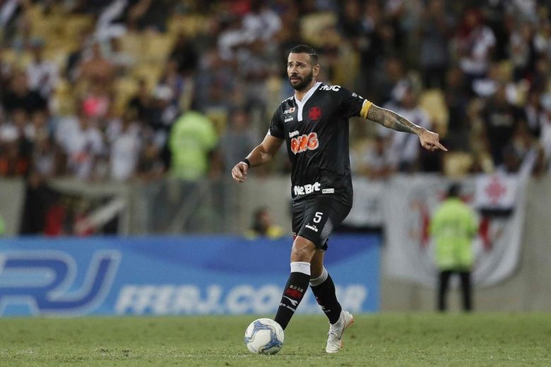 Castan exalta o Vasco e recorda clássico histórico com o Flamengo em 2019: “Mostramos que são 11 contra 11”