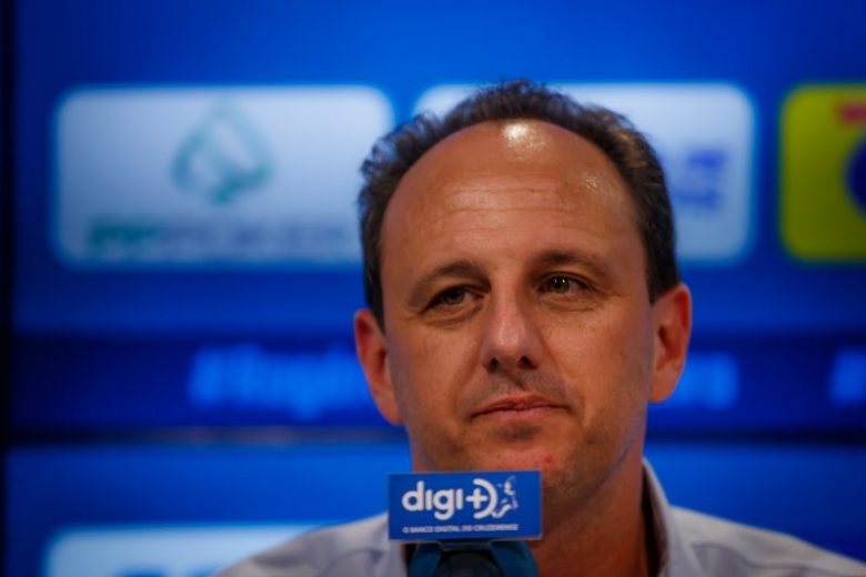 Dedé desabafa e aponta erros de Rogério Ceni no Cruzeiro