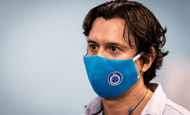 Presidente do Cruzeiro reage à fala de Sette Câmara e provoca Atlético-MG