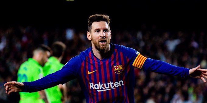 Edmílson exalta Messi e faz comparação do argentino com Pelé: “Ele está em alto nível há mais de 10 anos”