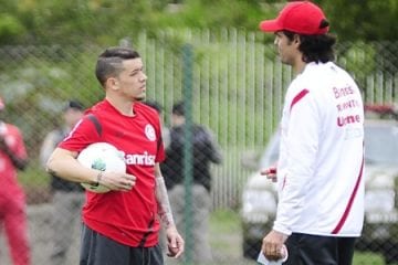 Filha de Fernandão diz que lembra do pai ao ver D’Alessandro em campo: “Ele é sensacional, dá o sangue”