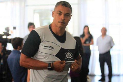 Dodô relembra final polêmica do Botafogo contra o Flamengo: “Fomos roubados e garfados”