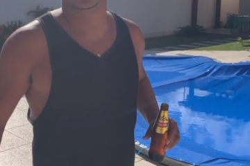 Aloísio Chulapa diz que levou bronca após Muricy ficar “preso” em piscina: “Vou dar uma p… de uma escada para você”