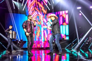 Edson e Hudson realizam live sertaneja em prol do Hospital de Amor