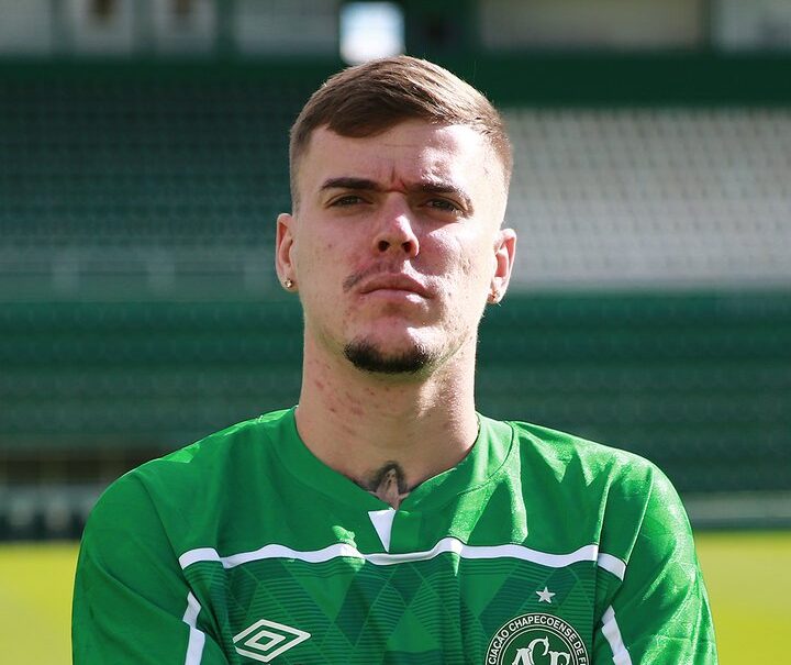 Chapecoense anuncia contratação de Denner Melz, promessa do Rio Grande do Sul