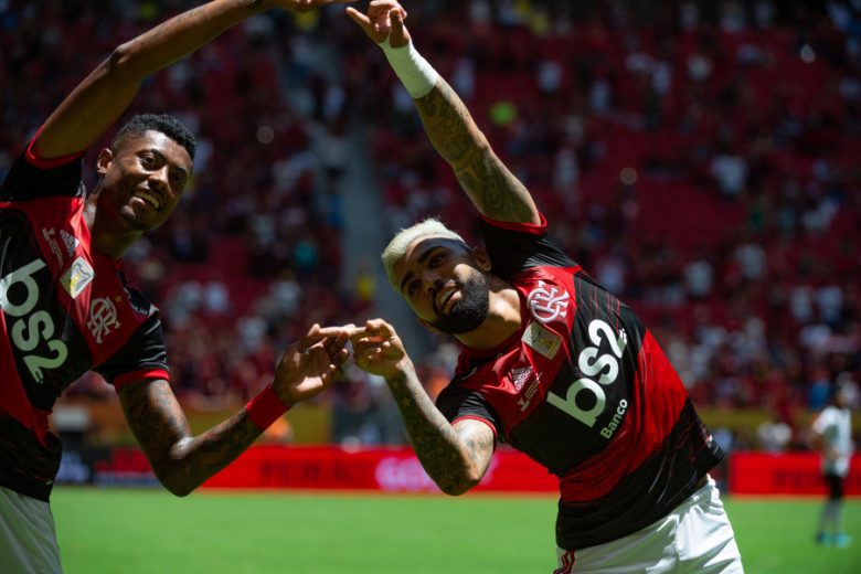 Coordenador médico da CBF avalia mudanças no retorno do futebol: “Abraço, comemoração e dancinha não vão existir”