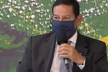 Mourão entra em isolamento após contato com servidor com coronavírus