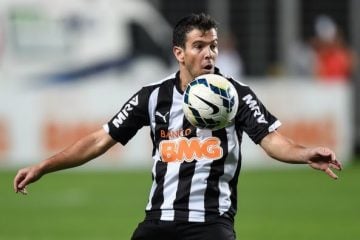 Relembre a polêmica entre Leandro Donizete e Gabriel Jesus