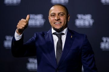 Roberto Carlos coloca o Palmeiras de 1994 no mesmo patamar que o Galáticos do Real Madrid