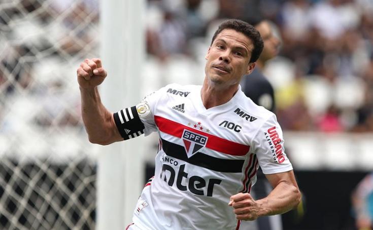 Hernanes usa plano cartesiano, coordenadas e abscissas para explicar posição em que prefere atuar