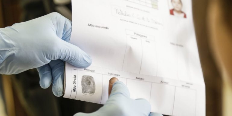 Carteira de Identidade continua sendo emitida somente em casos emergenciais