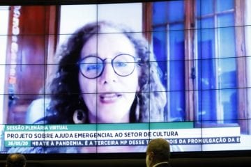 Deputados aprovam ajuda emergencial de R$ 3 bilhões para o setor cultural durante pandemia