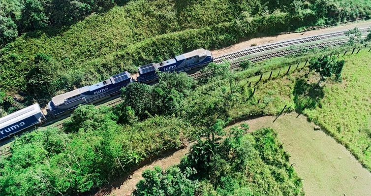 Investimento em transporte deve cair a nível do início do século