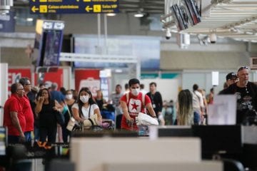 Pandemia adia planos de viagem e prejudica operadoras de turismo