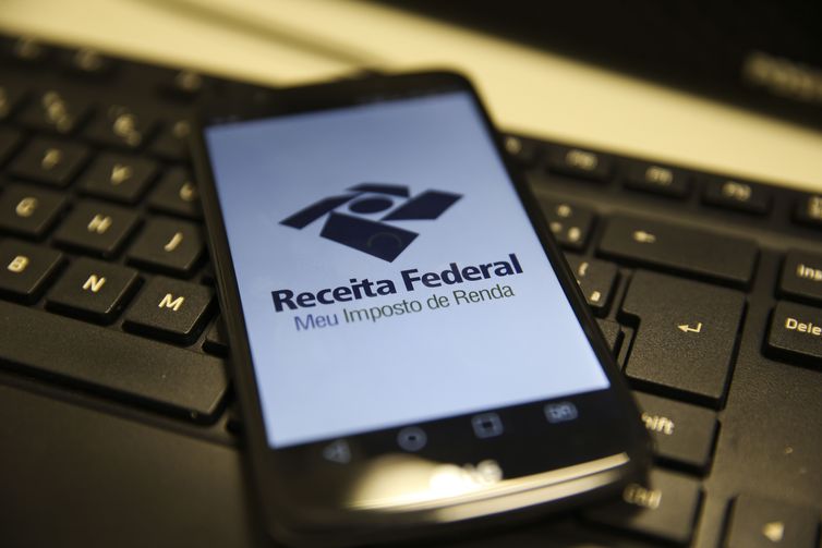 Receita paga hoje restituições do quinto lote do Imposto de Renda