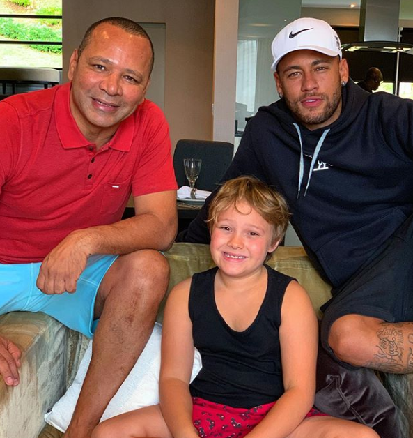 Neymar valoriza forças da família em meio à pandemia e cita “lado negativo” da fama: “Tinha mais liberdade”