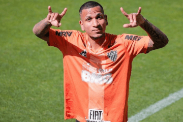 Otero faz golaço no treino do Atlético e tira onda com goleiro; assista