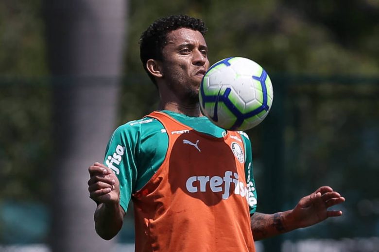 Marcos Rocha sai em defesa de Felipe Melo após declarações de Chiellini