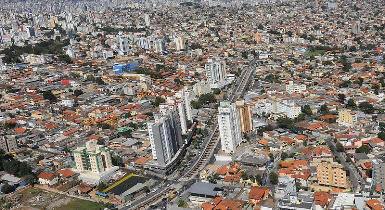 Prefeitura de BH marca data para anunciar possível reabertura do comércio