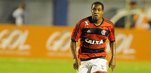 Ex-jogador do Flamengo teve desilusão com o futebol e abriu pizzaria