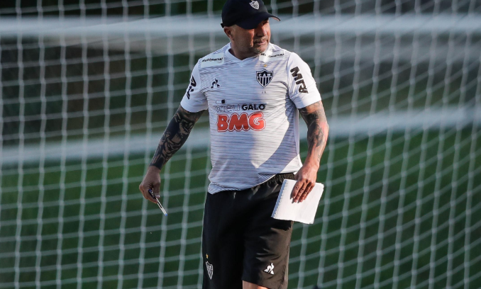 Atlético: Sampaoli ‘dispensou’ mais que 7 jogadores: “Tinham outros nomes”