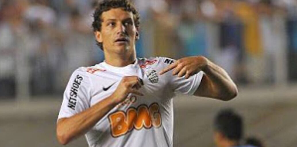 6 ídolos recentemente aposentados que deixaram saudades na torcida do Santos